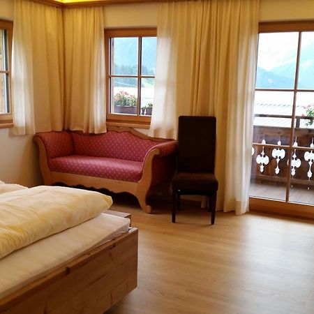 Hotel Rosis Sonnbergstuben Kitzbühel Camera foto